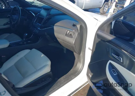 2017 Chevrolet Impala 1Lt z USA, uszkodzony, nr VIN 2G1105S36H9134224